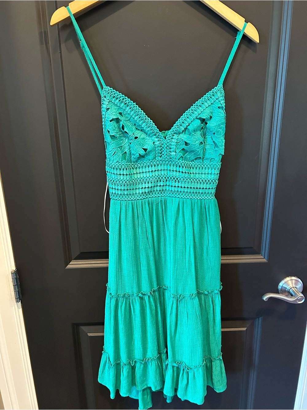 Love Tree green Crochet Bodice Spaghetti Strap Midi Dress
